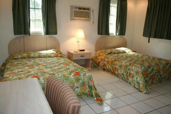 Nathan'S Lodge Kemps Bay Экстерьер фото